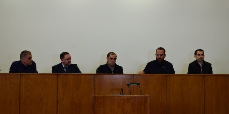Π.Ε. ΗΛΕΙΑΣ: Σύσκεψη για τις διαδικασίες χρηματοδότησης και τις παρεμβάσεις για την αποκατάσταση ζημιών από τα έντονα καιρικά φαινόμενα