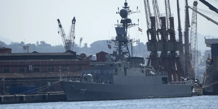 ΡΑΝΤΑΡ ΣΤΟΝ ΚΟΣΜΟ: Χτυπήθηκε Βρετανικό εμπορικό στα Στενά του Ορμούζ, οι ΗΠΑ έπληξαν Ιρανική φρεγάτα!