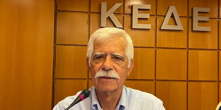 ΒΑΣΙΛΗΣ ΠΑΠΑΔΟΠΟΥΛΟΣ: “Να διπλασιαστούν οι σταθμοί απολύμανσης για την ευλογιά στην Πηνεία”