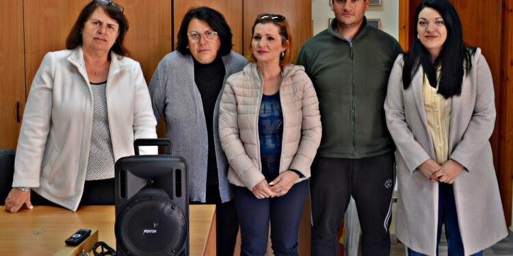 Στο Πλευρό των Γυναικών της Νέας Φιγαλείας ο Πρόεδρος της ΠΕΠΙΕΘ με Δωρεά Εξοπλισμού