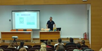 ΔΗΜΟΣ ΗΛΙΔΑΣ: Με επιτυχία η εκπαίδευση Πρώτων Βοηθειών και χρήσης Απινιδωτή για τους υπαλλήλους του Δήμου