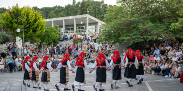 Με μεγάλη επιτυχία πραγματοποιήθηκε το 2ο Παιδικό Φεστιβάλ Ελληνικού Παραδοσιακού Χορού Αρχαίας Ολυμπίας
