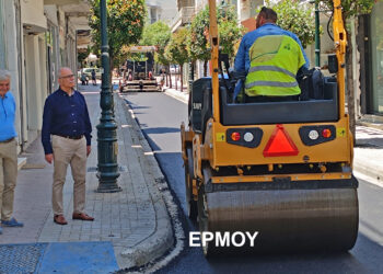Σε εξέλιξη έργα ασφαλτόστρωσης στον Πύργο και σε κοινότητες!