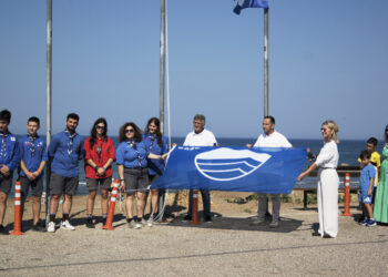 ΔΗΜΟΣ ΖΑΧΑΡΩΣ: Οι Γαλάζιες Σημαίες κυματίζουν για δεύτερη συνεχόμενη χρονιά στις παραλίες του Δήμου