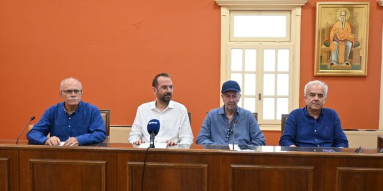 Ο Νεκτάριος Φαρμάκης σε έργα στην Ηλεία και σύσκεψη στο Δημαρχείο Πύργου για τον λιμένα Κατακόλου!