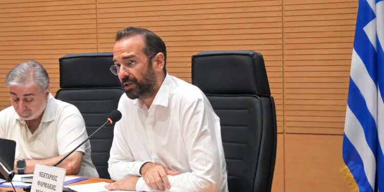  ΠΕΡΙΦΕΡΕΙΑ ΔΥΤΙΚΗΣ ΕΛΛΑΔΑΣ: “Δεσμεύει” ένα εκατομμύριο ευρώ για την μείωση του κομίστρου μετακίνησης των φοιτητών