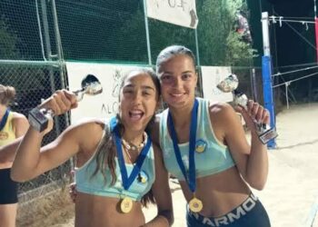 Η Μελίνα και η Σοφία Τσούμα ξανά στην κορυφή της Πελοποννήσου
