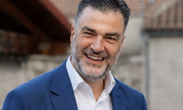 “ΝΕΑ ΔΥΤΙΚΗ ΕΛΛΑΔΑ – ΕΝΩΜΕΝΟΙ ΜΠΟΡΟΥΜΕ”: “Η Δυτική Ελλάδα έχει ανάγκη από επενδύσεις που θα δημιουργήσουν νέες θέσεις εργασίας, θα κρατήσουν τους νέους επιστήμονες στον τόπο τους και θα ενισχύσουν την ανταγωνιστικότητα της τοπικής οικονομίας”