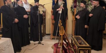 Με ιερά κατάνυξη η υποδοχή ιερών λειψάνων της χειρός του Αγίου Ιωάννου του Προδρόμου