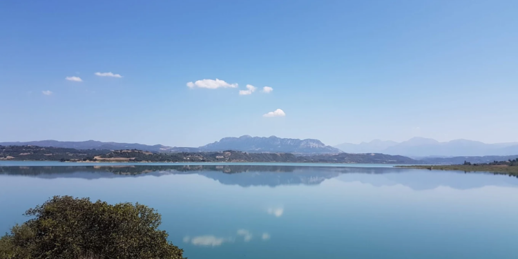 ΣΥΛΛΟΓΟΣ ΛΙΜΝΗΣ ΠΗΝΕΙΟΥ ΗΛΙΔΑΣ: “Η σιωπή για τα φωτοβολταϊκά αποσκοπεί στην απόκρυψη της αλήθειας;”