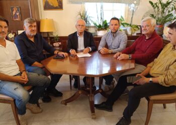 ΔΗΜΟΣ ΠΥΡΓΟΥ: Ξεκινούν τα έργα στο γήπεδο Σαλμώνης!
