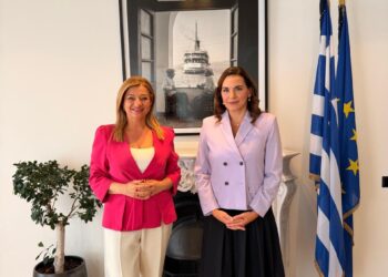 ΔΙΟΝΥΣΙΑ ΑΥΓΕΡΙΝΟΠΟΥΛΟΥ: Ενίσχυση της θέσης της Ηλείας στον τουριστικό χάρτη της χώρας – Έμφαση στον χειμερινό και ορεινό τουρισμό