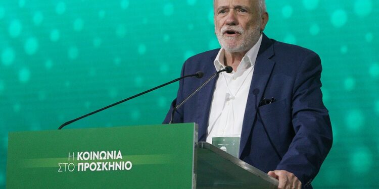 ΠΑΣΟΚ: Ο Γιάννης Κουτσούκος αναλαμβάνει το πολιτικό γραφείο Ανδρουλάκη