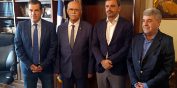 ΔΗΜΟΣ ΠΥΡΓΟΥ: Συνάντηση Θάνου Πλεύρη και Στάθη Καννή στο Λάτσειο Δημοτικό Μέγαρο